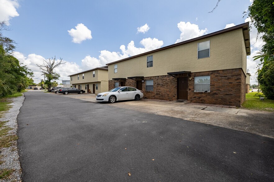 More Photos Of 114 S Sr-22a, Panama City Apartments For Sale
