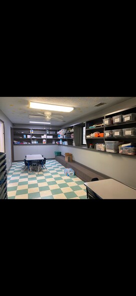 More Photos Of 108 N Ranson Rd, Greenwood Specialty For Sale