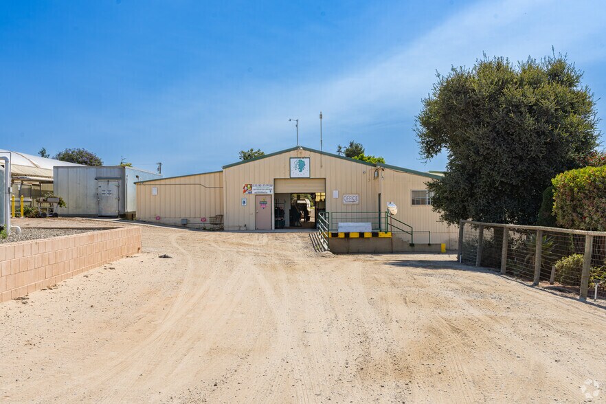 More Photos Of 885 Mesa Rd, Nipomo Industrial For Sale