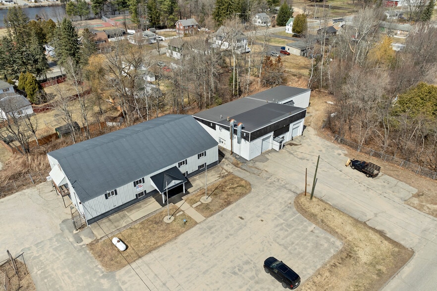 More Photos Of 55 Maynesboro St, Berlin Industrial For Sale