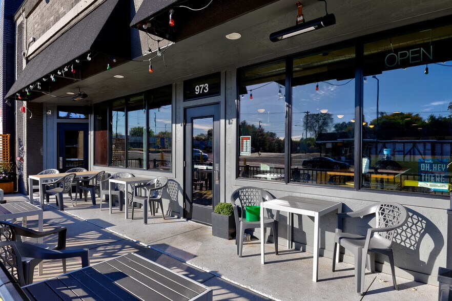 More Photos Of 973 Smith Ave S, Saint Paul Freestanding For Sale