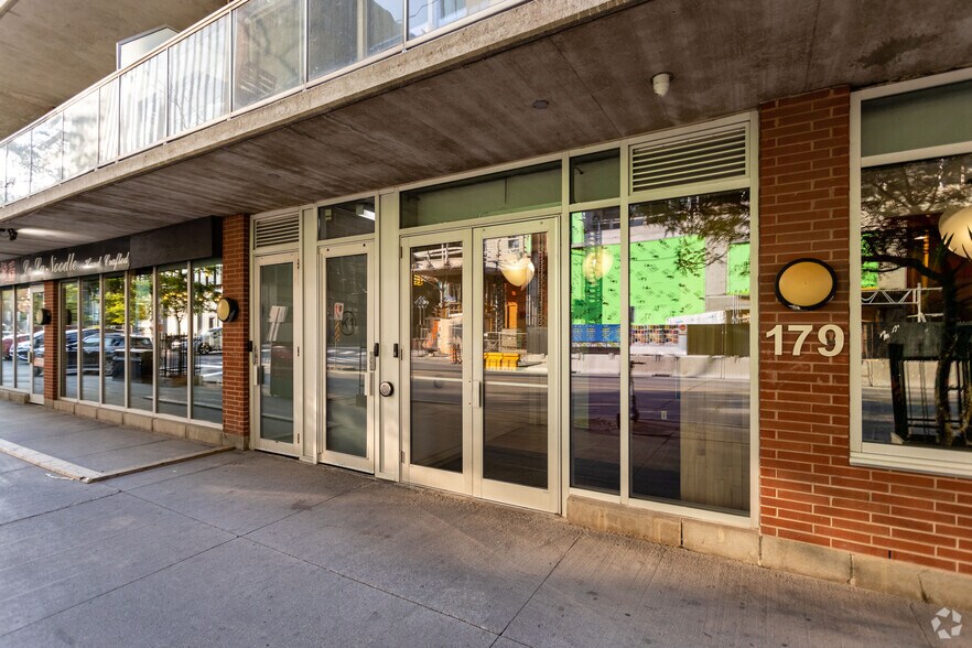 More Photos Of 179 George St, Ottawa Apartments For Lease