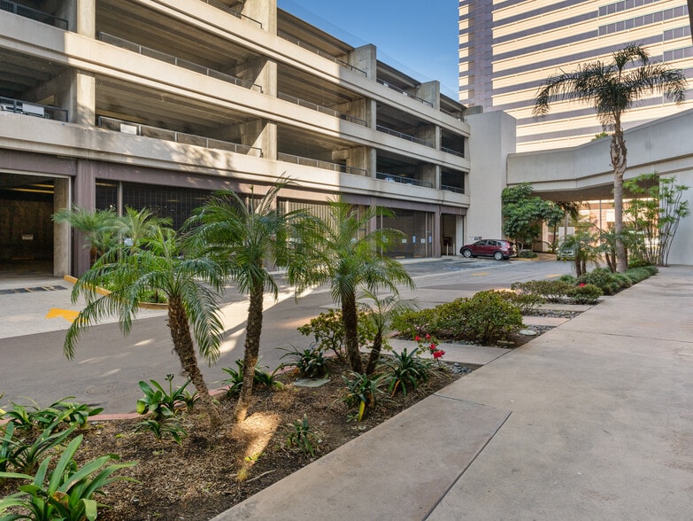 More Photos Of 249 E Ocean Blvd, Long Beach Office For Lease