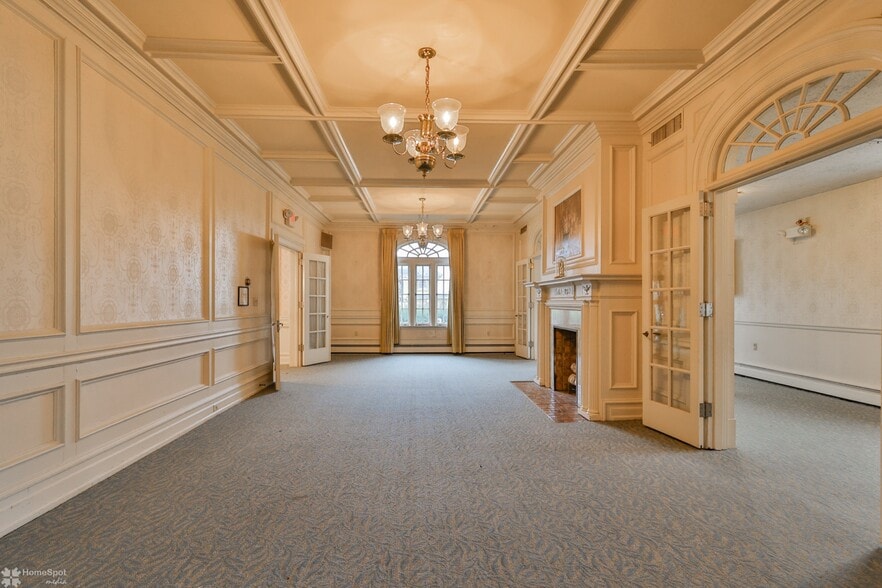 More Photos Of 1619 W Hamilton St, Allentown Funeral Home For Sale