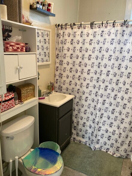 More Photos Of 2951 N Fratney St, Milwaukee Apartments For Sale