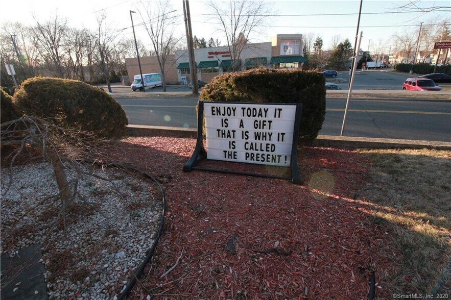 More Photos Of 2519 Whitney Ave, Hamden Office For Sale