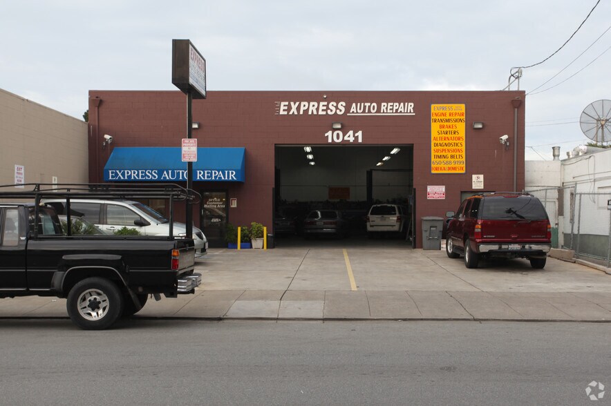 Primary Photo Of 1041 San Mateo Ave, San Bruno Service For Lease