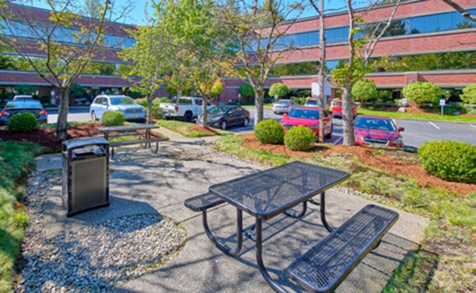 More Photos Of 22232 17th Ave SE, Bothell Office For Lease