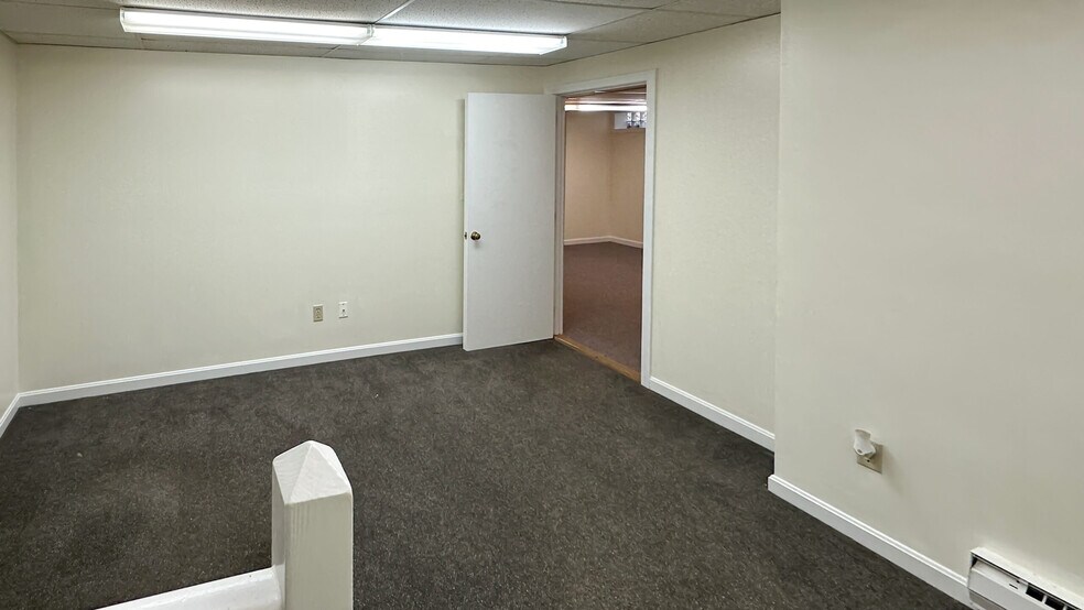 More Photos Of 1645 Falmouth Rd, Centerville Medical For Sale