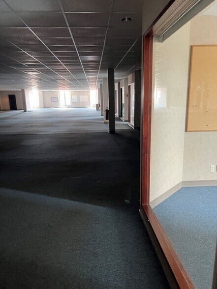 More Photos Of 1012 Kanawha Blvd, Charleston Office For Lease
