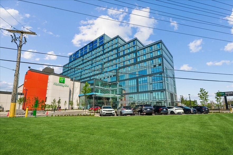 More Photos Of 988 Martin Grove Rd, Toronto Hotel For Sale