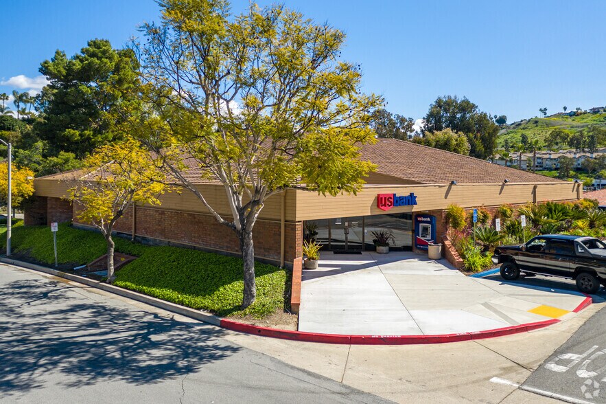 More Photos Of 30192 Town Center Dr, Laguna Niguel Drugstore For Lease
