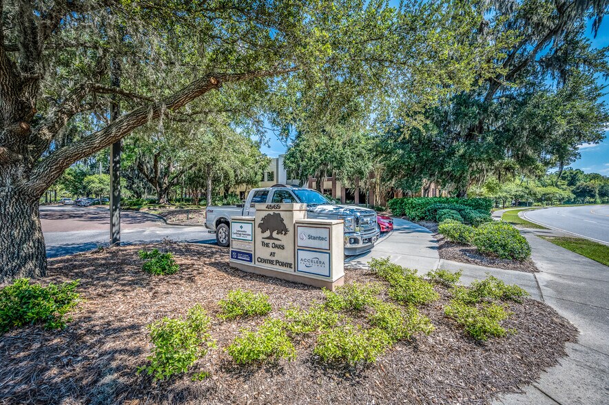 More Photos Of 4969 Centre Pointe Dr, North Charleston Office For Lease