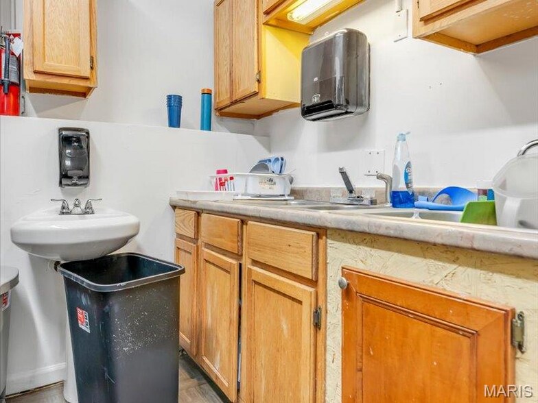 More Photos Of 8035 N Broadway, Saint Louis Daycare Center For Sale