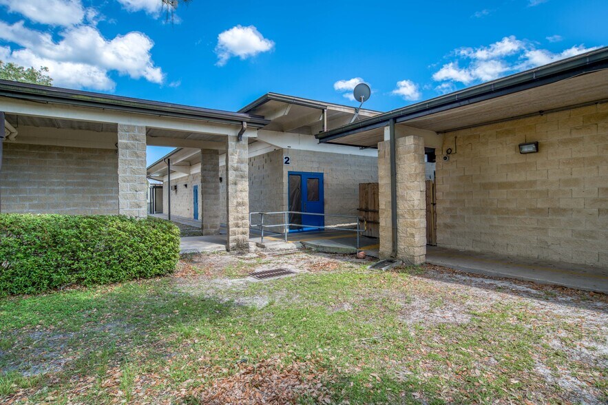 More Photos Of 156 Horseman Club Rd, Palatka Schools For Sale