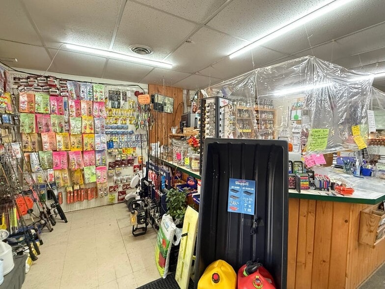 More Photos Of 25425 S Raber Rd, Goetzville General Retail For Sale