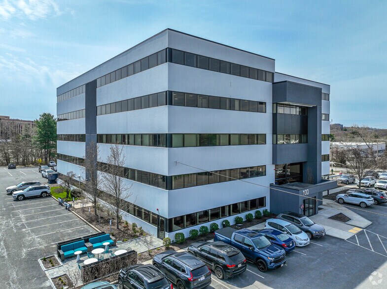 More Photos Of 100 Pennsylvania Ave, Framingham Office For Sale