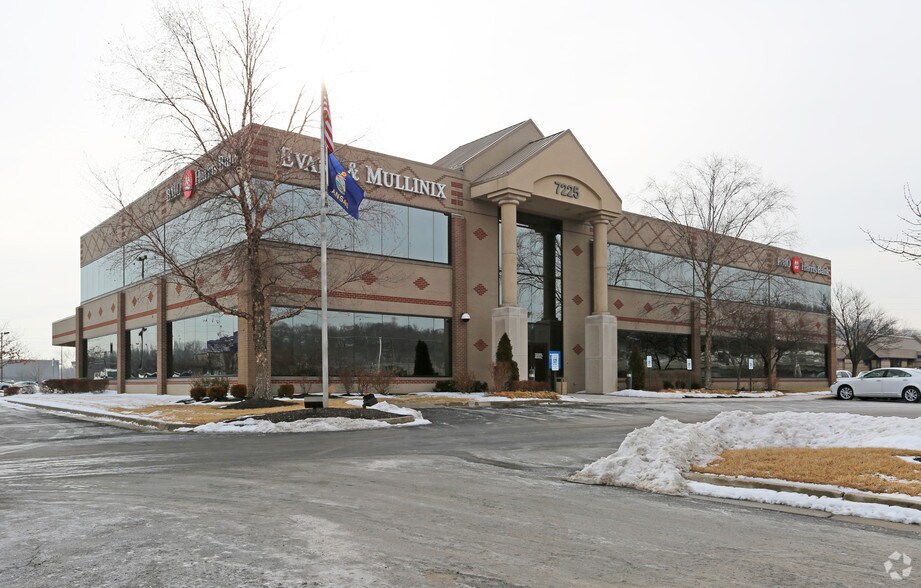 More Photos Of 7225 Renner Rd, Shawnee Office For Lease
