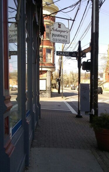 More Photos Of 4185-4187 Hamilton Ave, Cincinnati Storefront Retail Residential For Lease