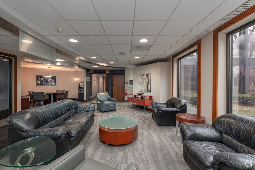 More Photos Of 111 Grant Ave, Endicott Office For Sale