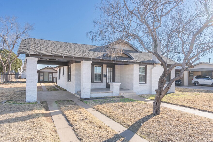 More Photos Of 1107 W Illinois Ave, Midland Office For Lease