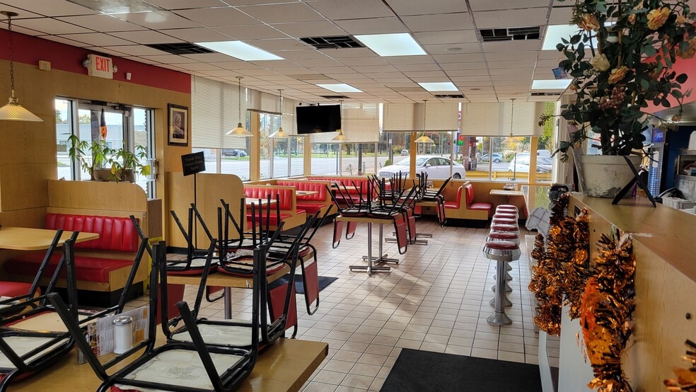 More Photos Of 20804 Plymouth Rd, Detroit Restaurant For Sale