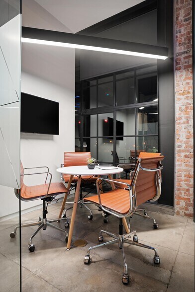 More Photos Of 311 Montana Ave, El Paso Coworking Space