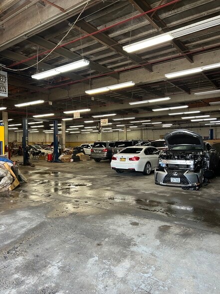 More Photos Of 32-32 Linden Pl, Flushing Industrial For Sale