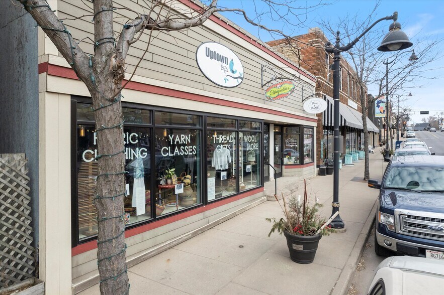 More Photos Of 111-113 Cascade St, Osceola Storefront For Sale