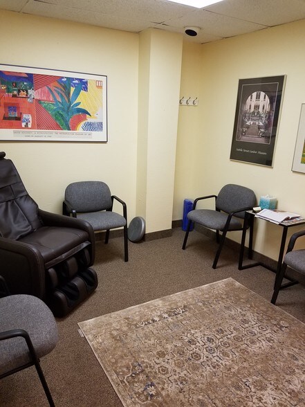 More Photos Of 1842 Beacon St, Brookline Medical For Sale