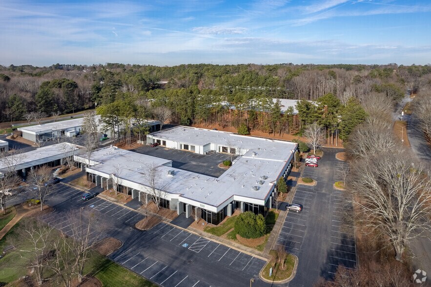 More Photos Of 3000 Northwoods Pky, Norcross Unknown For Lease