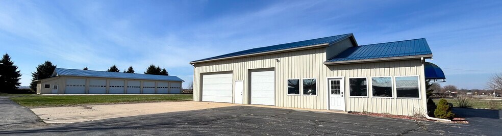 More Photos Of 15096 Us Highway 131 S, Schoolcraft Auto Dealership For Lease