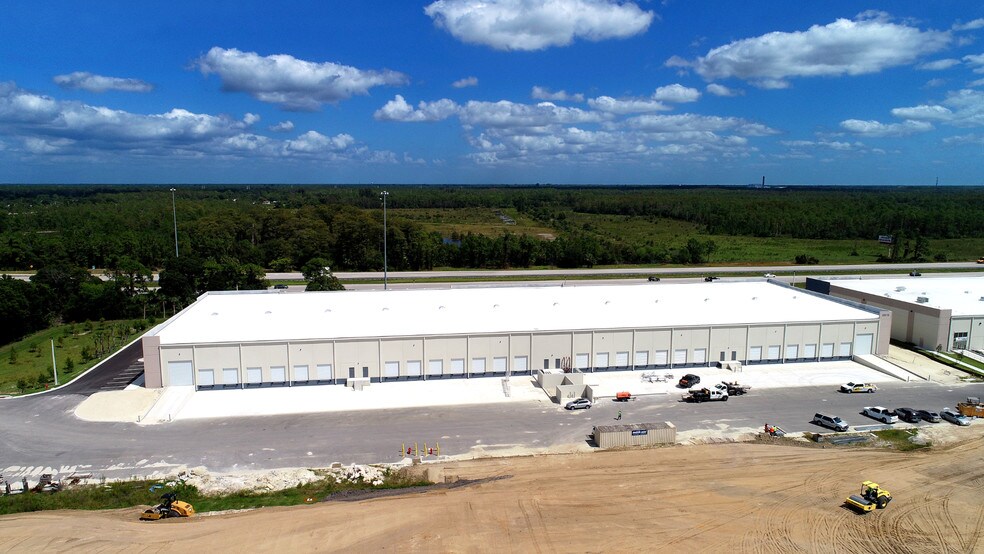 More Photos Of 9373 Laredo Ave, Fort Myers Warehouse For Lease