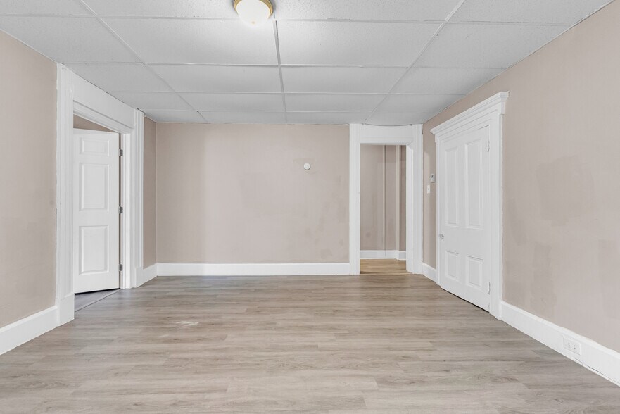 More Photos Of 409 W Broad St, Tamaqua Apartments For Sale