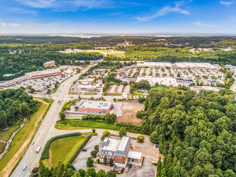 More Photos Of 5977 Spout Springs Rd, Flowery Branch Religious Facility For Sale