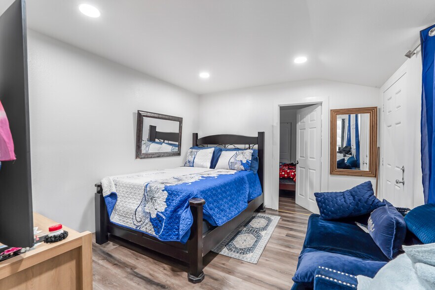 More Photos Of 136 N Garfield Ave, Oxnard Apartments For Sale