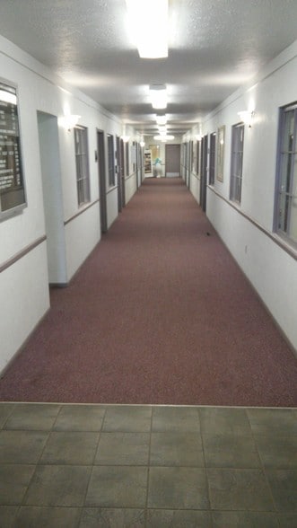 More Photos Of 17200 W 10 Mile Rd, Southfield Office For Lease