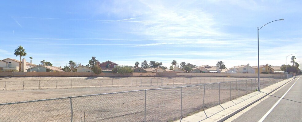 More Photos Of Pollock and Windmill, Las Vegas Land For Sale