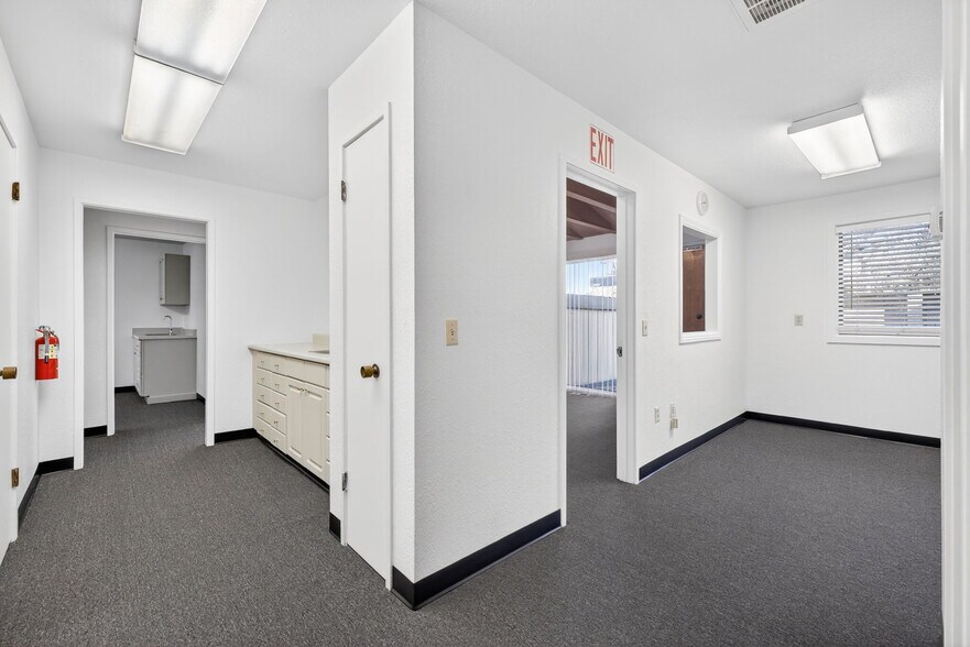 More Photos Of 1144 Sonoma Ave, Santa Rosa Medical For Lease