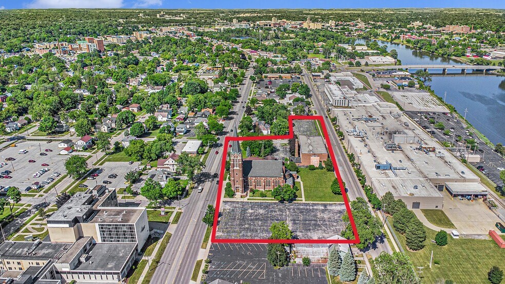 More Photos Of 612 N Michigan Ave, Saginaw Religious Facility For Sale