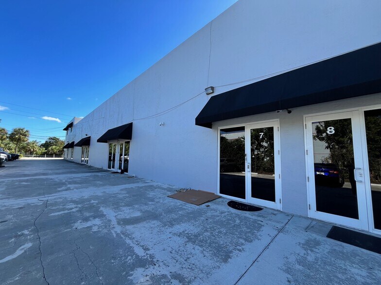 More Photos Of 1471 SW 30th Ave, Deerfield Beach Warehouse For Lease