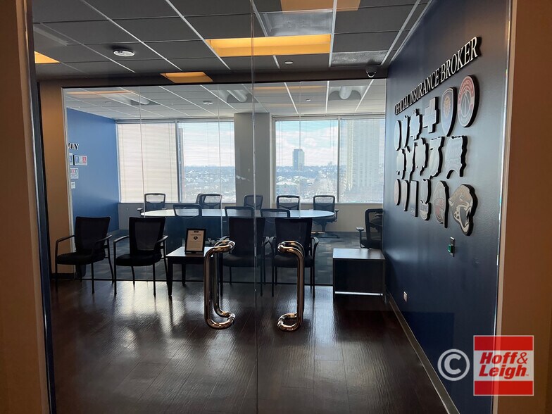 More Photos Of 501 S Cherry St, Denver Office Residential For Lease