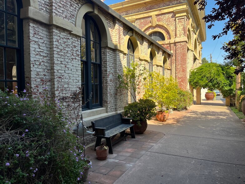 Primary Photo Of 940-942 Tyler St, Benicia Unknown For Sale