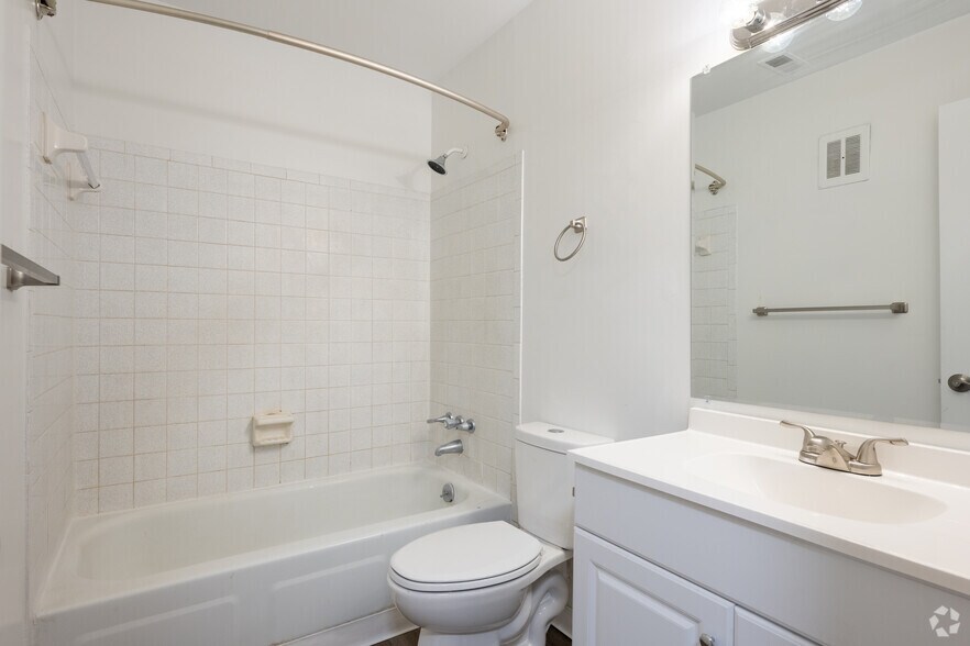 More Photos Of 201 Forest Pine Rd, Franklin Apartments For Sale