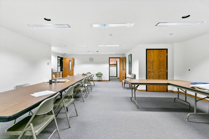 More Photos Of 301 S Chestnut Ave, Oconto Falls Religious Facility For Sale