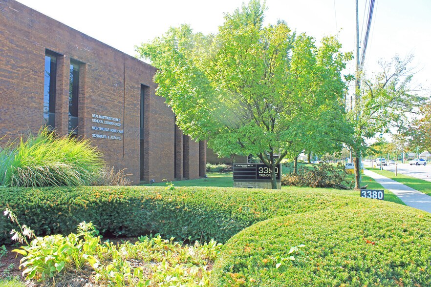 More Photos Of 3380 Tremont Rd, Upper Arlington Office For Sale