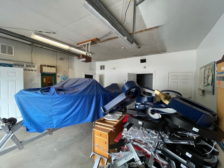 More Photos Of 1531 Route 163, Oakdale Auto Repair For Sale