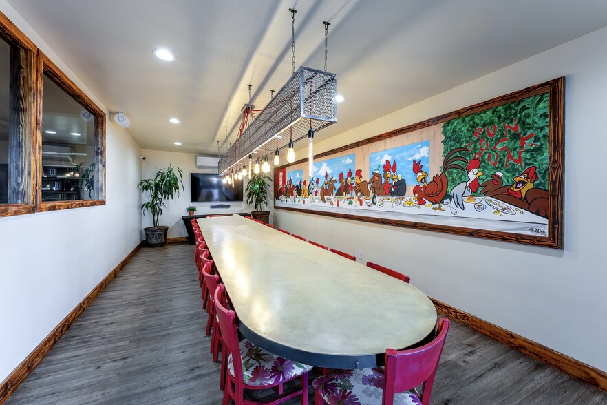 More Photos Of 2730 University Ave, San Diego Restaurant For Sale