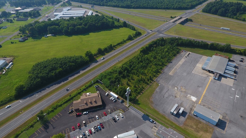 More Photos Of 7052 Benton Rd, Paducah Restaurant For Sale