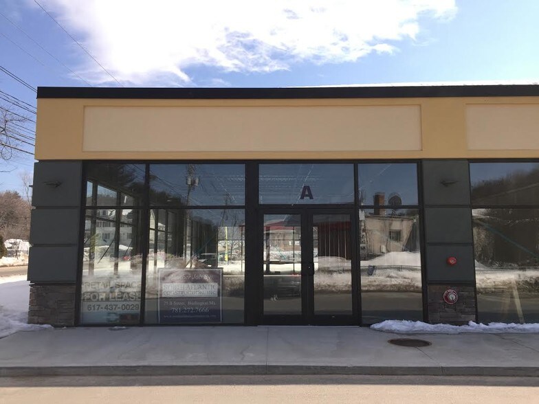 More Photos Of 157 Bedford St, Burlington Freestanding For Lease